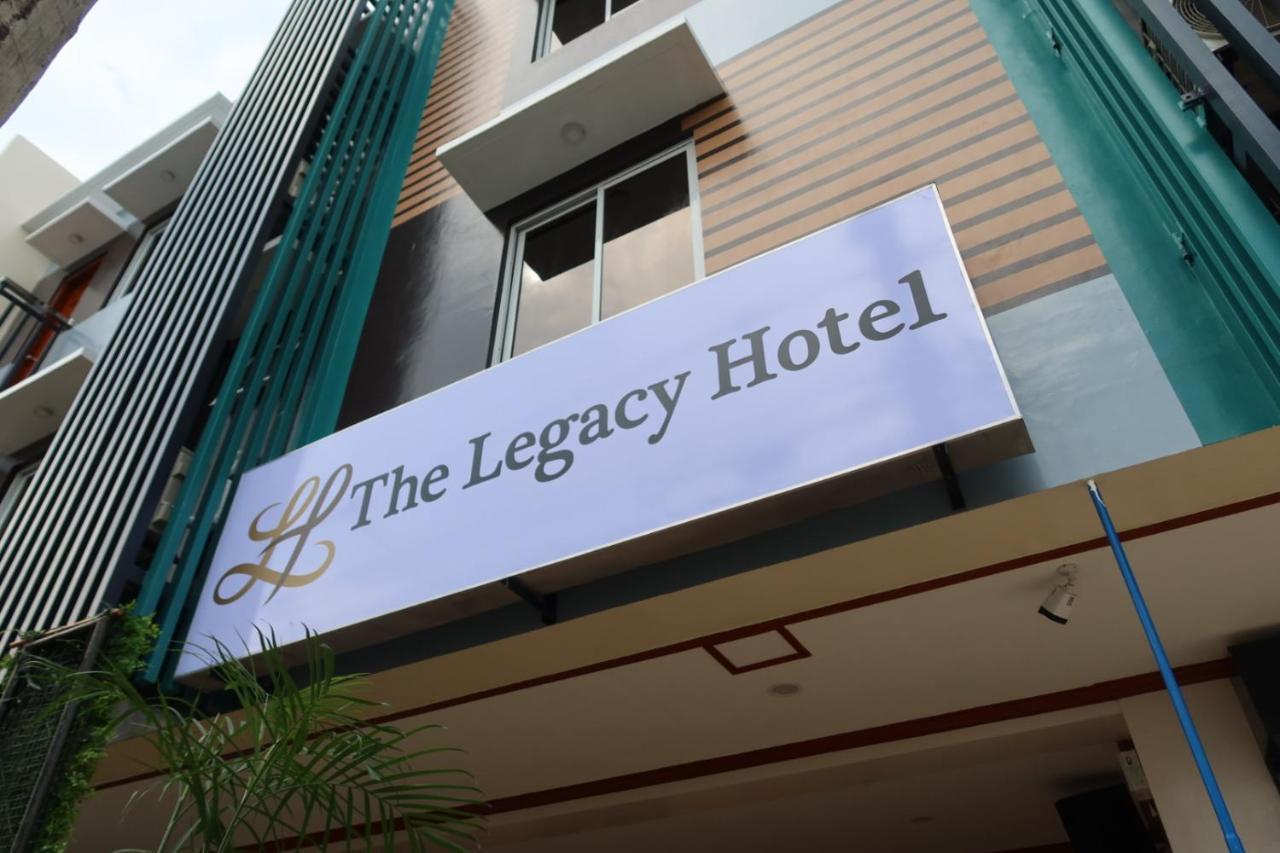 The Legacy Hotel Tayabas Eksteriør bilde